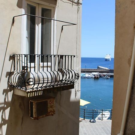 Casa Vacanza U Curtigghiu Lipari  Extérieur photo