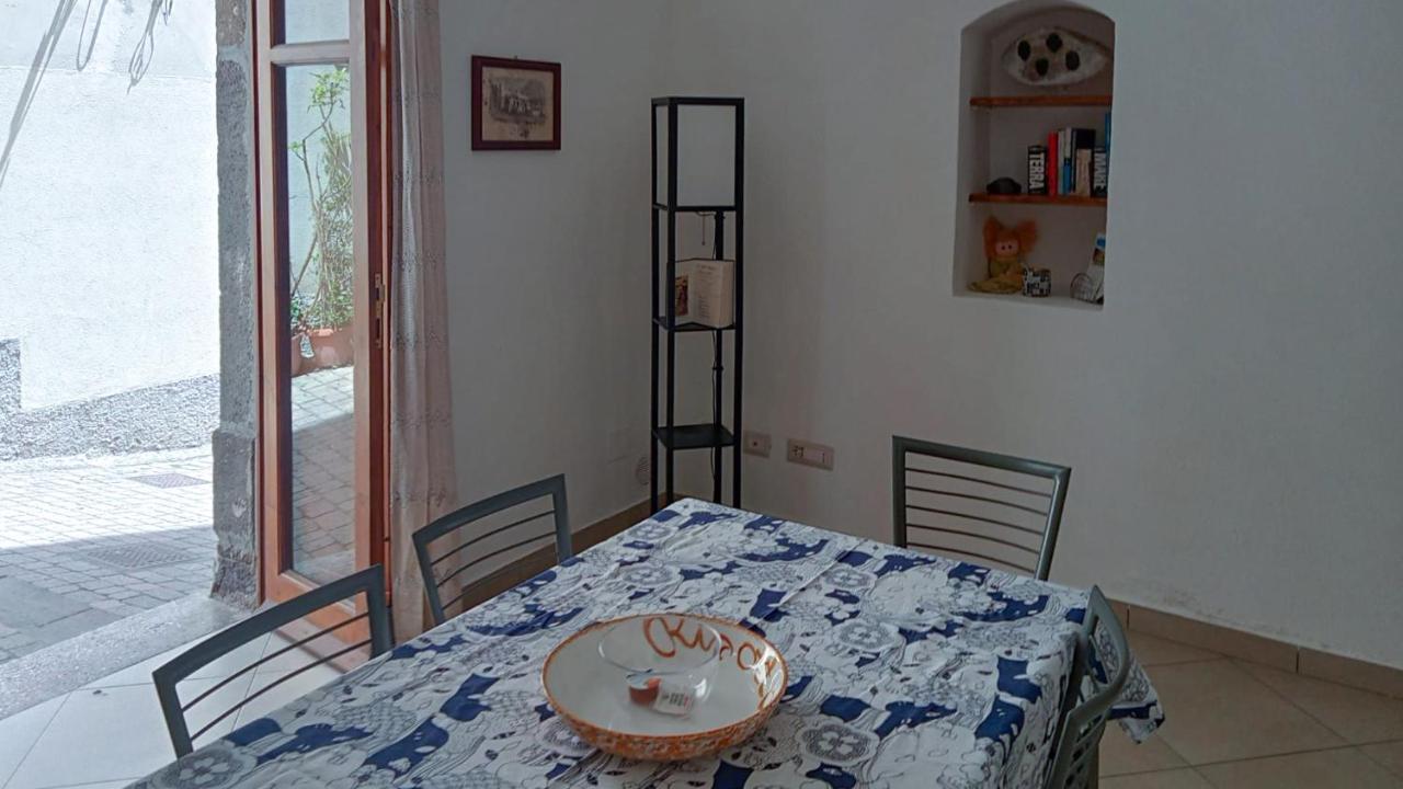 Casa Vacanza U Curtigghiu Lipari  Extérieur photo